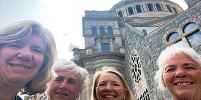 4 women church